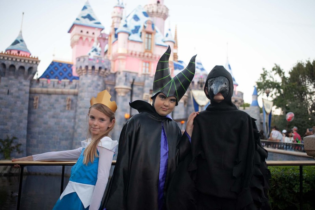 Sleeping Beauty color changing Aurora transformation dress, Maleficent and Raven halloween costumes at Disneyland